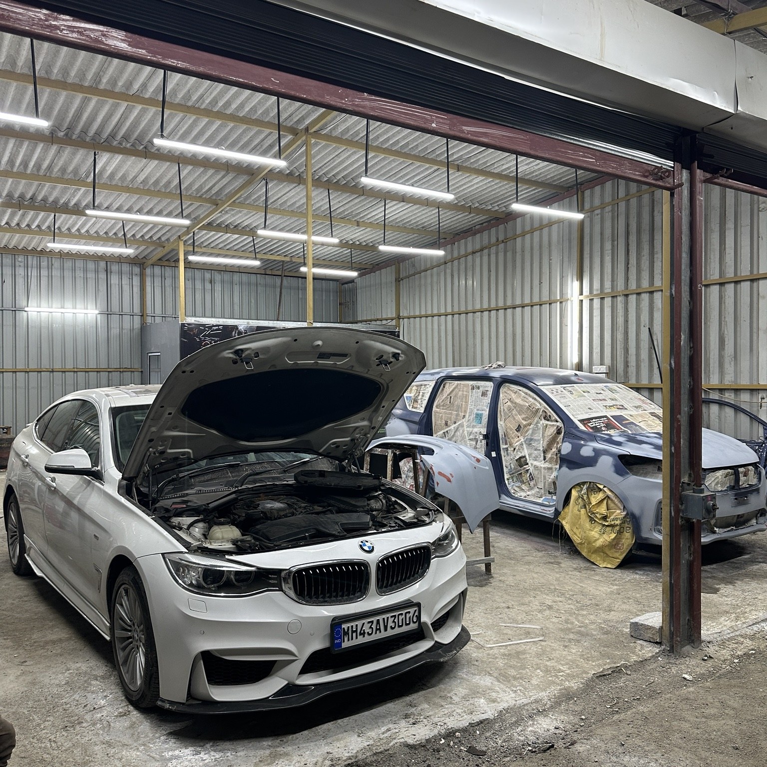 Car service and mechanical work at Auto Crafx