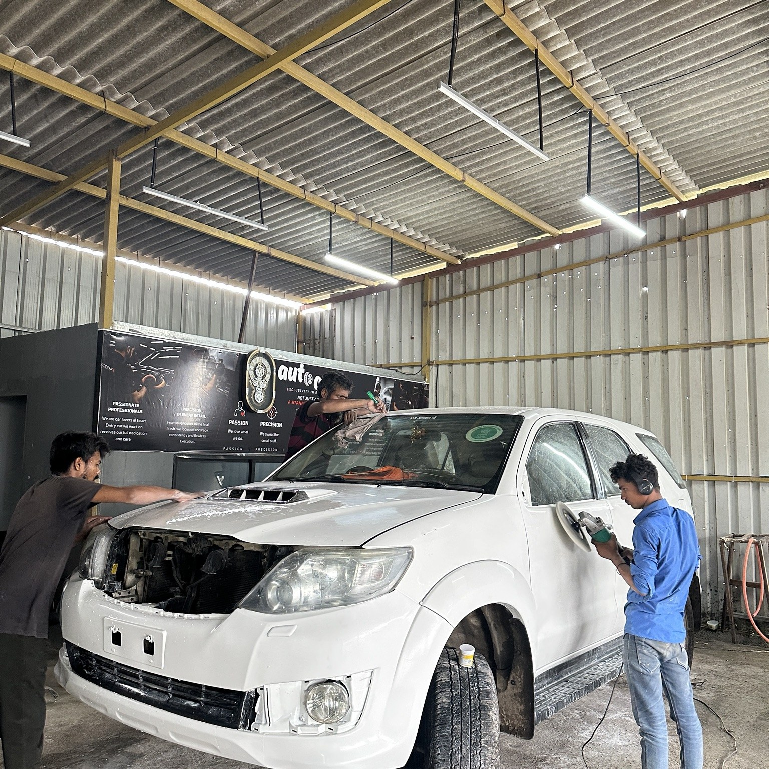 Denting and painting work at Auto Crafx